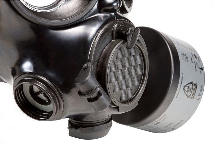 CM-7M Military Gas Mask フィルタ缶付　ガスマスク CM-7M Military Gas Mask | Chemical Warfare Gas Masks | MIRA